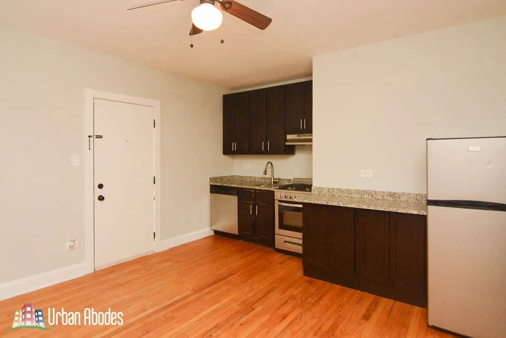 612 W PATTERSON AVE 60613-unit#109-Chicago-IL