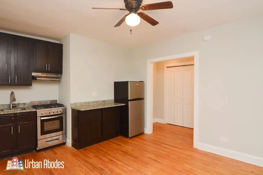 612 W PATTERSON AVE 60613-unit#109-Chicago-IL