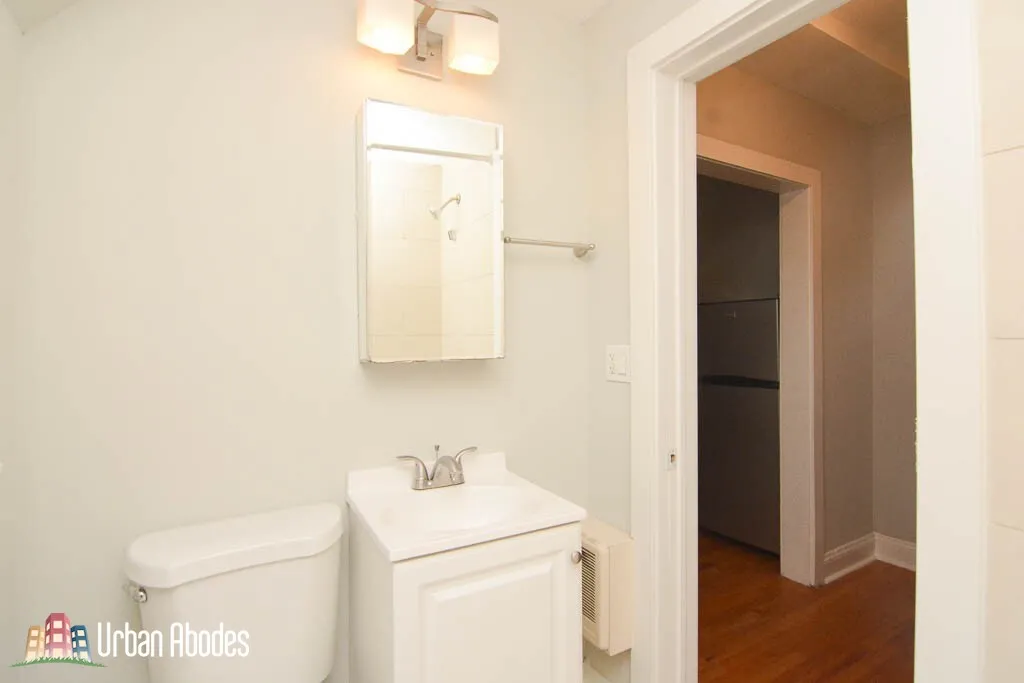 612 W PATTERSON AVE 60613-unit#109-Chicago-IL