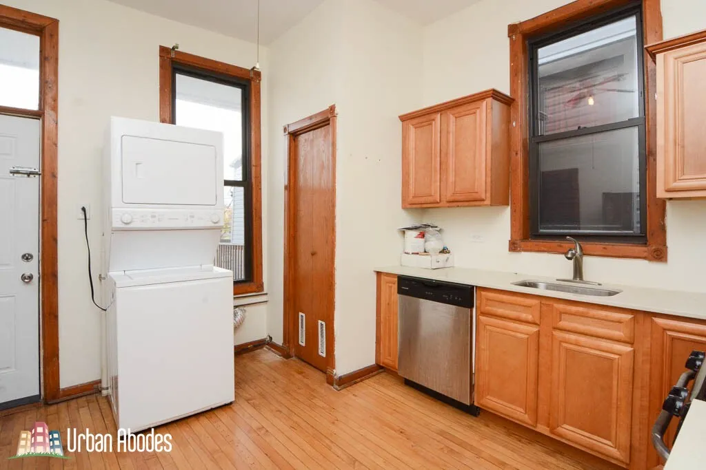 2827 N MWAUKEE AVE 60618-unit#2-Chicago-IL