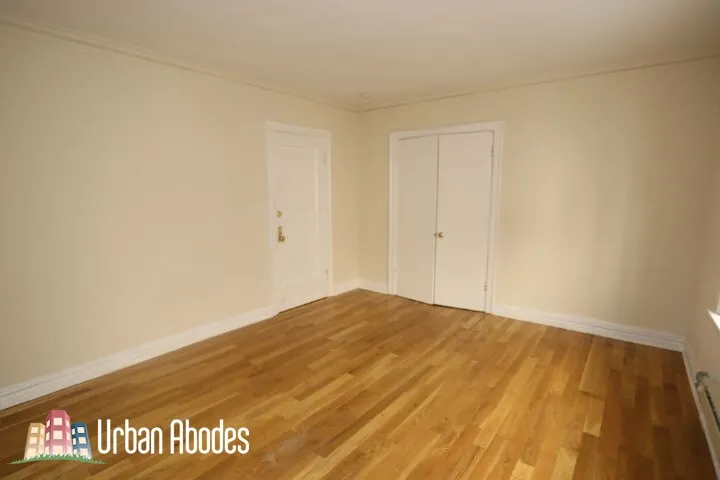 425 W ROSCOE ST 60657-unit#203-Chicago-IL