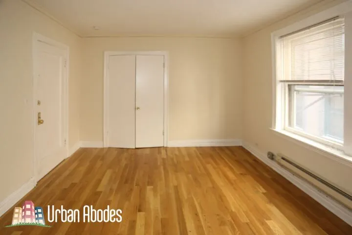 425 W ROSCOE ST 60657-unit#203-Chicago-IL