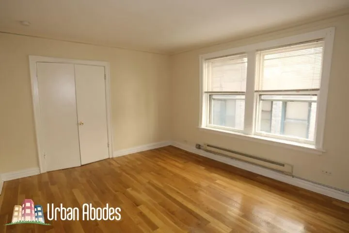 425 W ROSCOE ST 60657-unit#203-Chicago-IL
