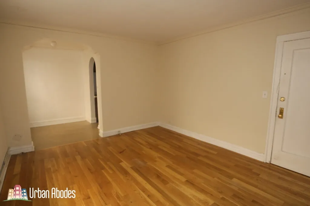 425 W ROSCOE ST 60657-unit#203-Chicago-IL