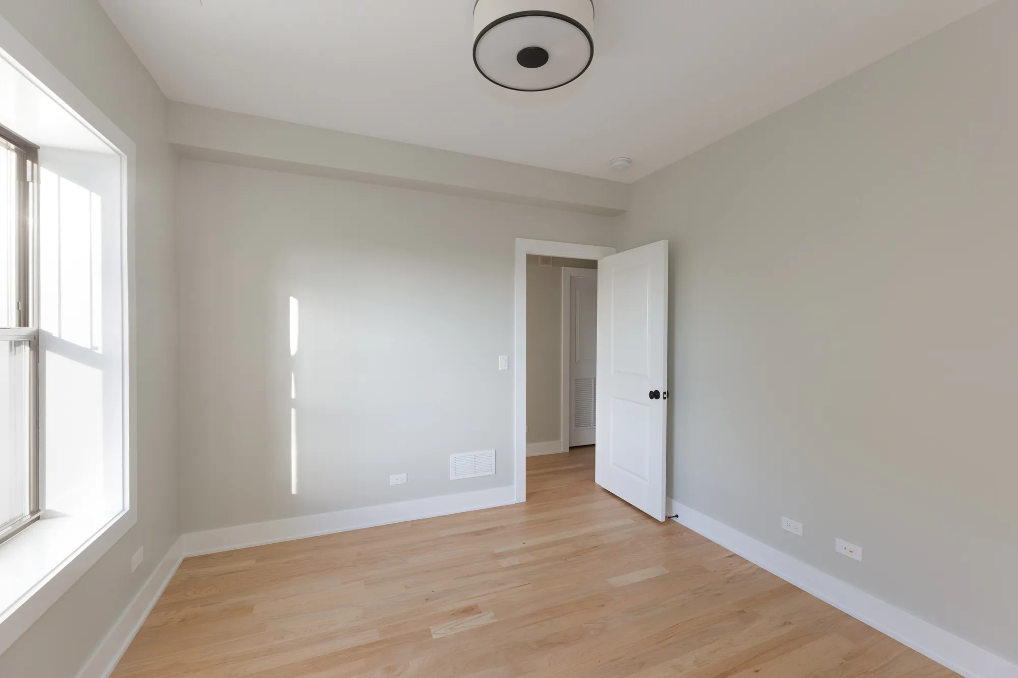 2455 W LOGAN BLVD 60647-unit#3-Chicago-IL