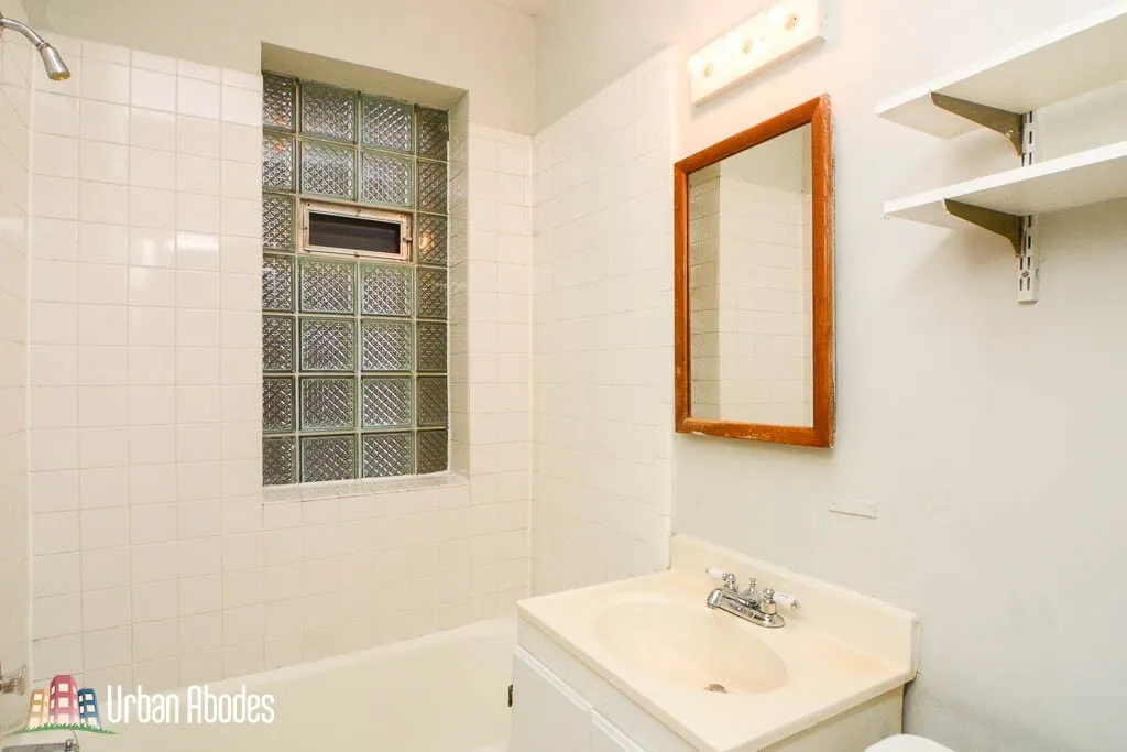 511 W MELROSE ST 60657-unit#315-Chicago-IL