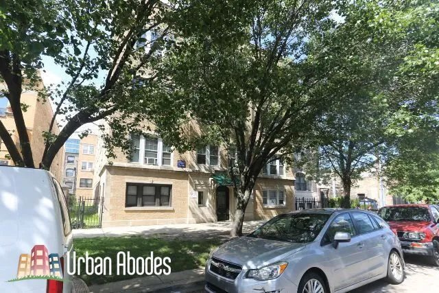 816 W WAVELAND AVE 60613-unit#04-Chicago-IL