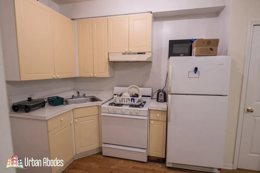 917 W DAKIN ST 60613-unit#104-Chicago-IL