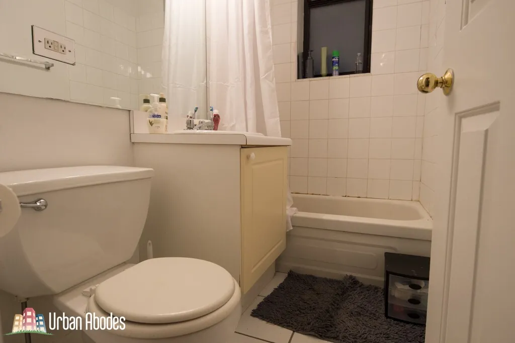 917 W DAKIN ST 60613-unit#104-Chicago-IL