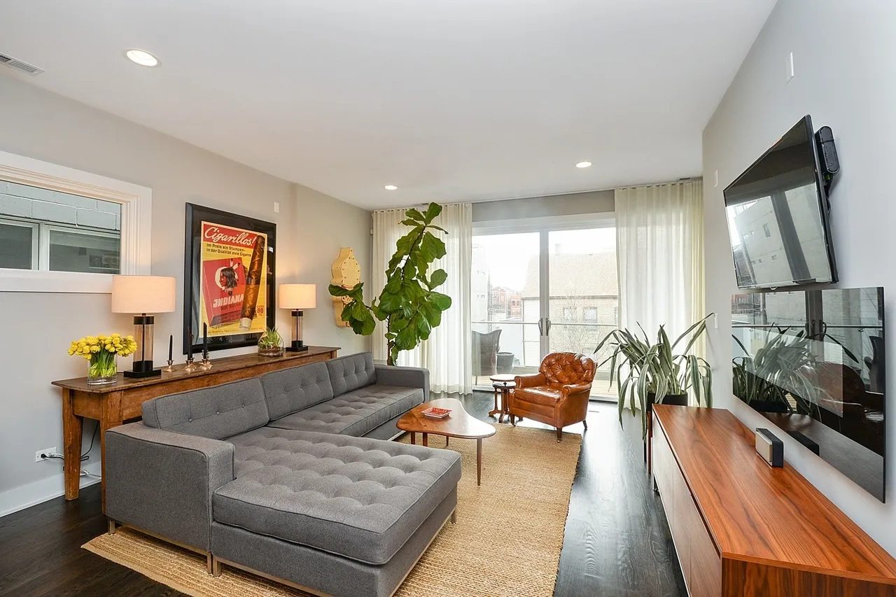 929 N HERMITAGE AVE 60622-unit#2-Chicago-IL