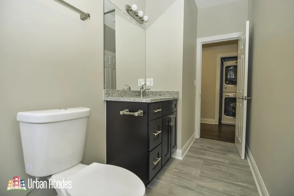 2230 N SAWYER AVE 60647-unit#E4-Chicago-IL