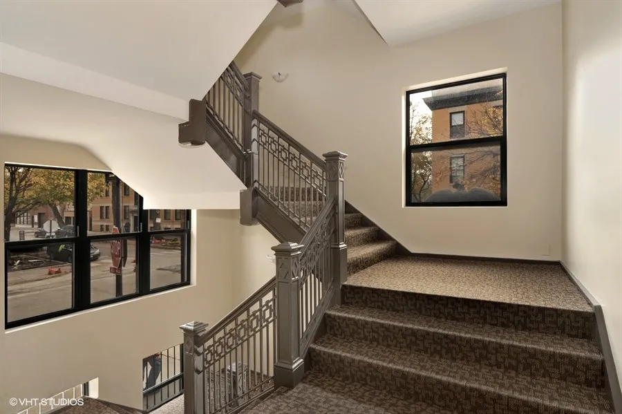 3900 N DAMEN AVE 60618-Byron Lofts-unit#302-Chicago-IL