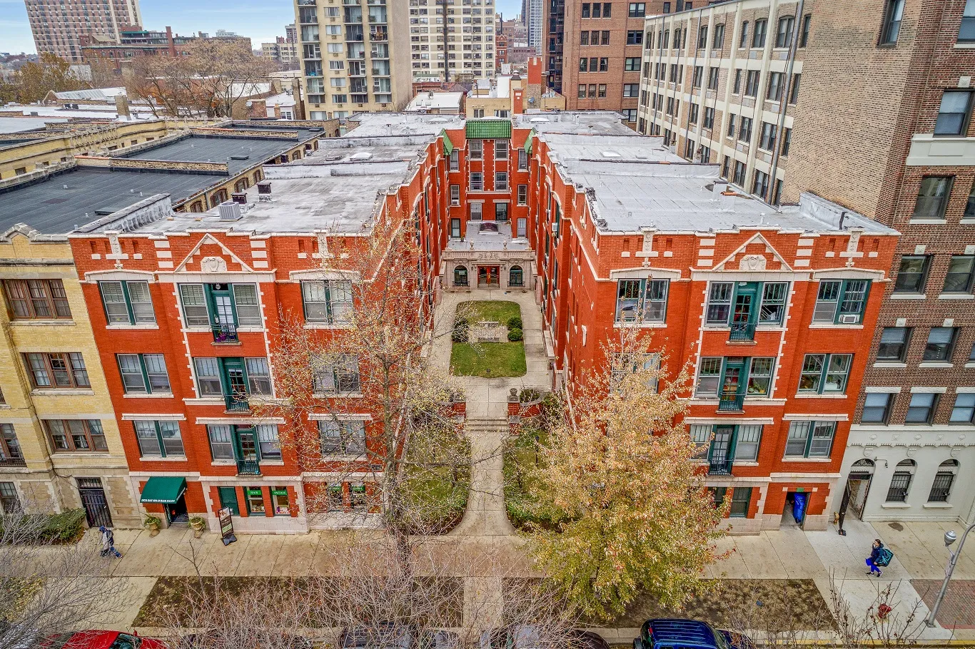 428 W SURF ST 60657-unit#3A-Chicago-IL