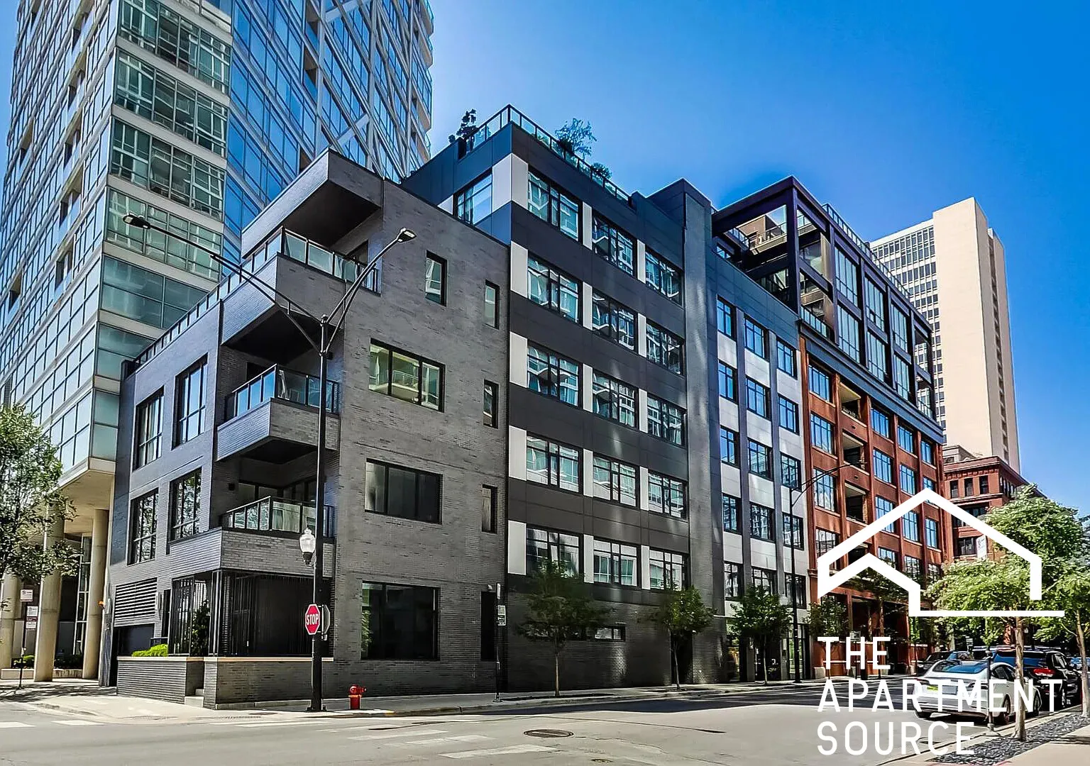 668 N KINGSBURY ST 60654-unit#207-Chicago-IL