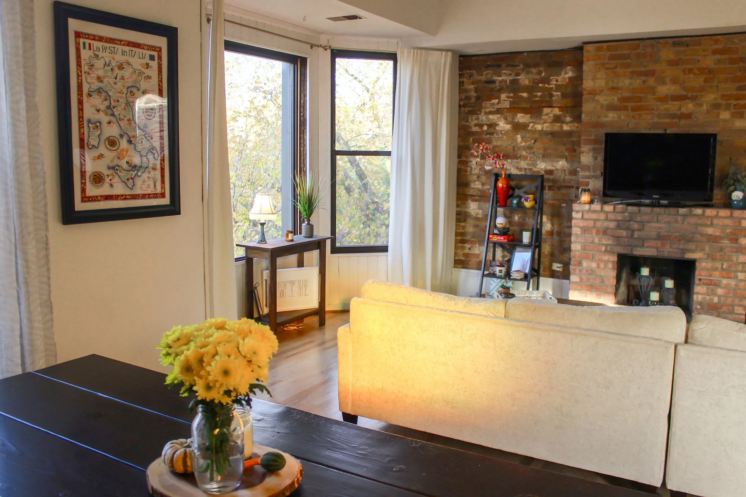 933 W FLETCHER ST 60657-unit#3F-Chicago-IL