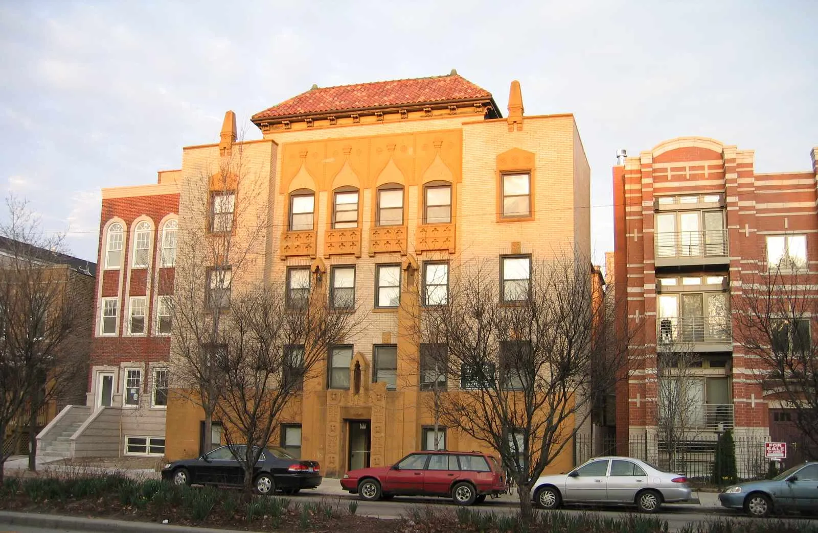 4222 N ASHLAND AVE 60613-unit#AptA-Chicago-IL