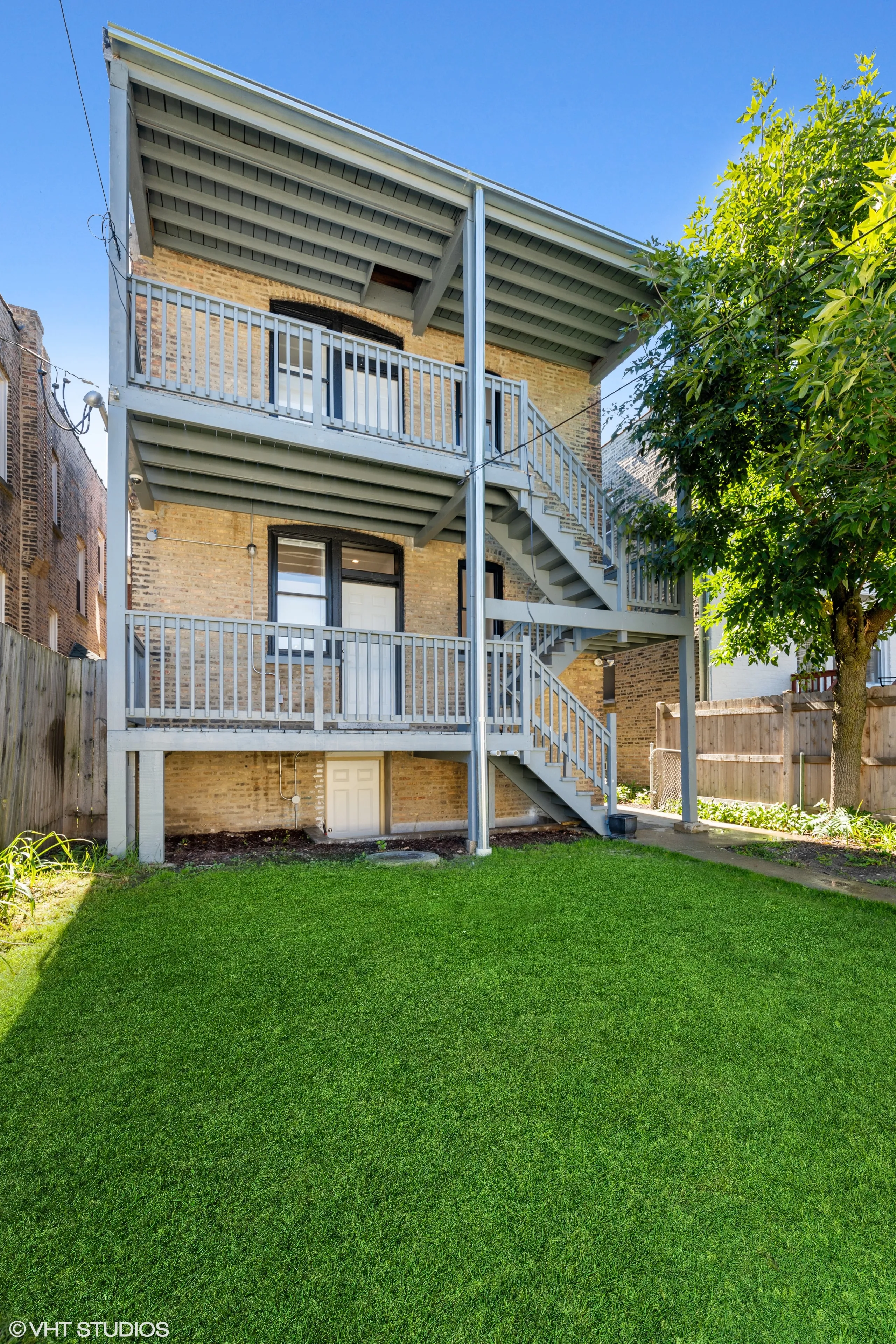 3318 W CULLOM AVE 60618-3318 W Cullom-unit#2-Chicago-IL