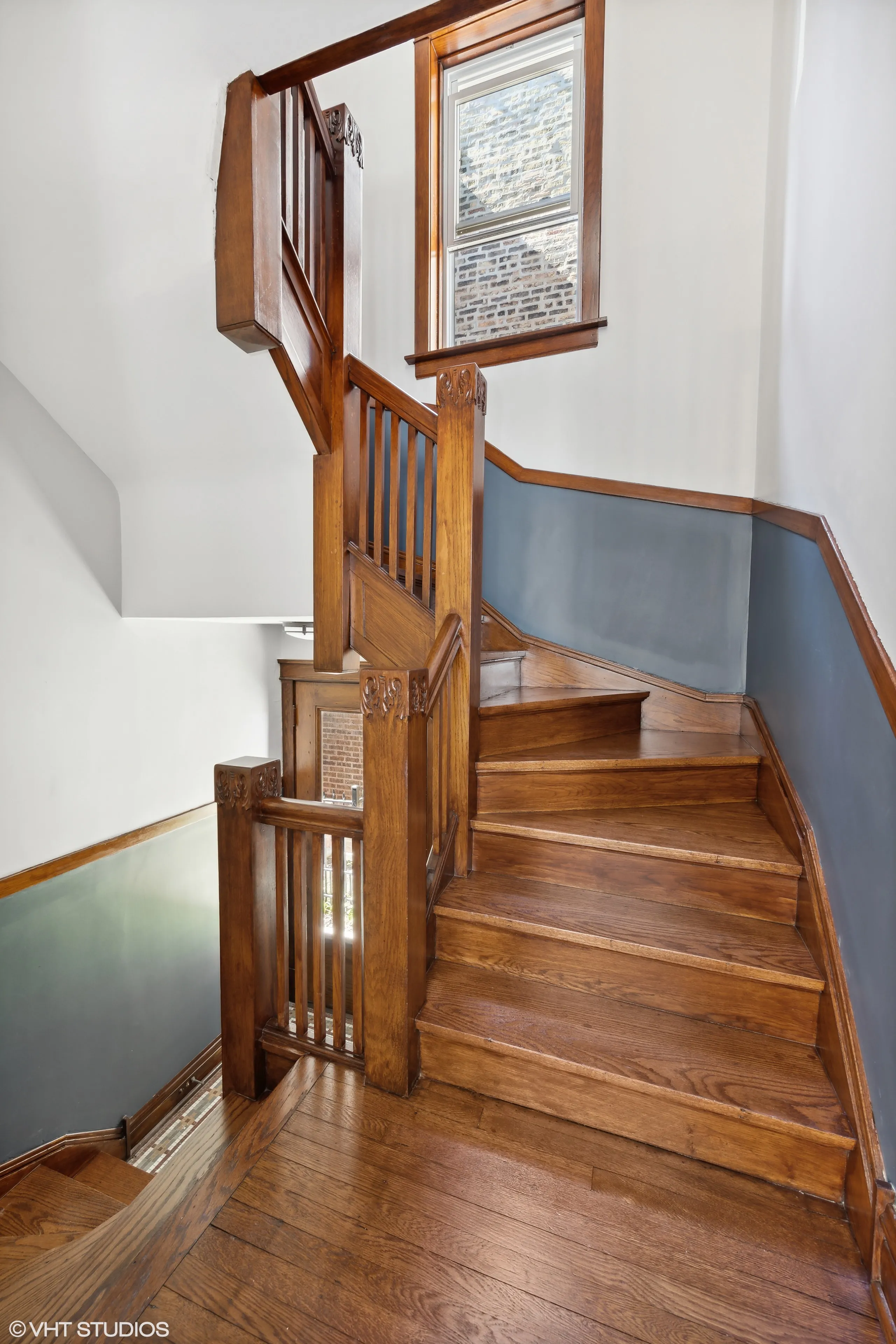3318 W CULLOM AVE 60618-3318 W Cullom-unit#2-Chicago-IL