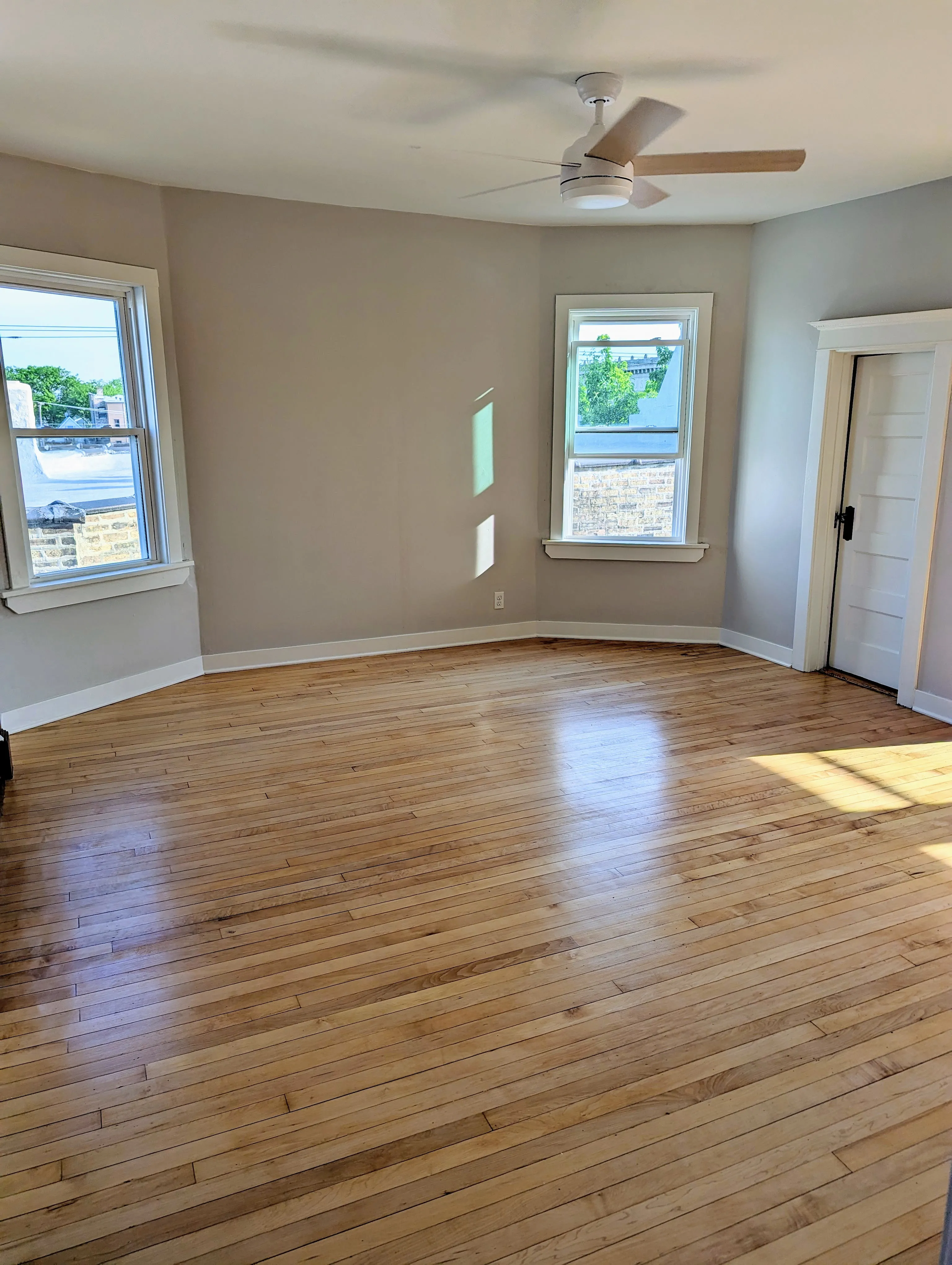 2421 N CENTRAL PARK AVE 60647-unit#3-Chicago-IL