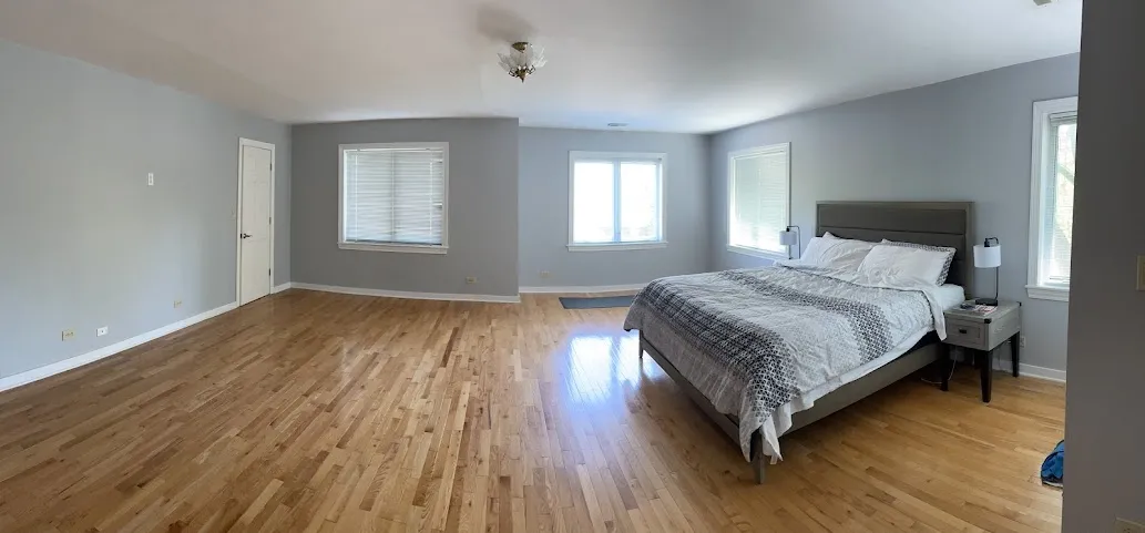 1553  HAWTHORNE LN 60025-Northfield-IL