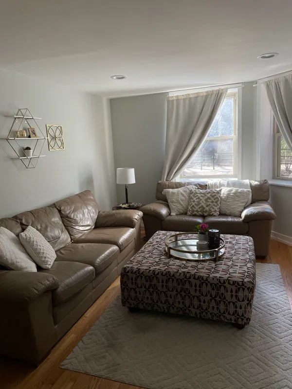 3543 N FREMONT ST 60657-unit#GARDN-Chicago-IL