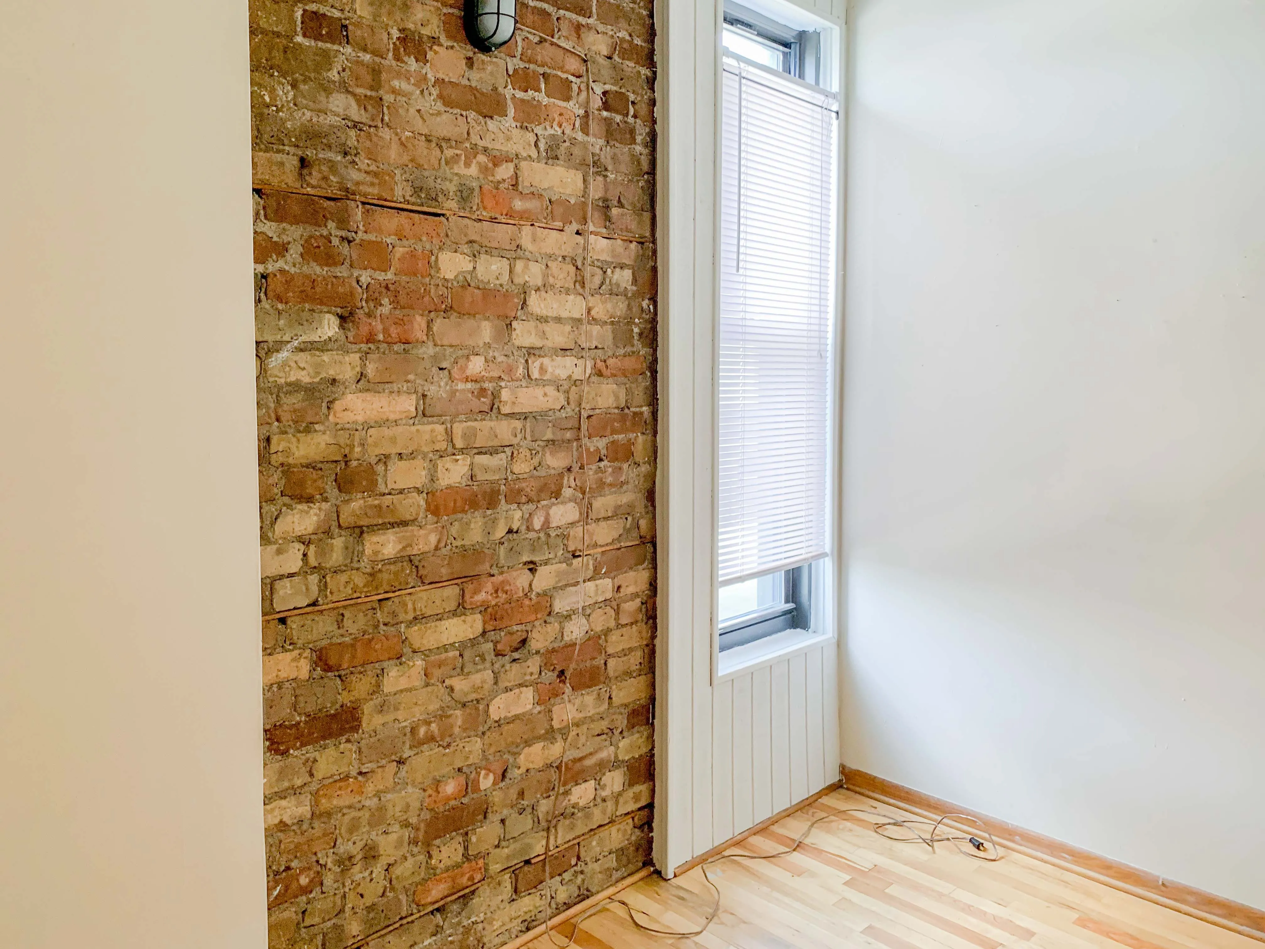 933 W FLETCHER ST 60657-unit#2R-Chicago-IL