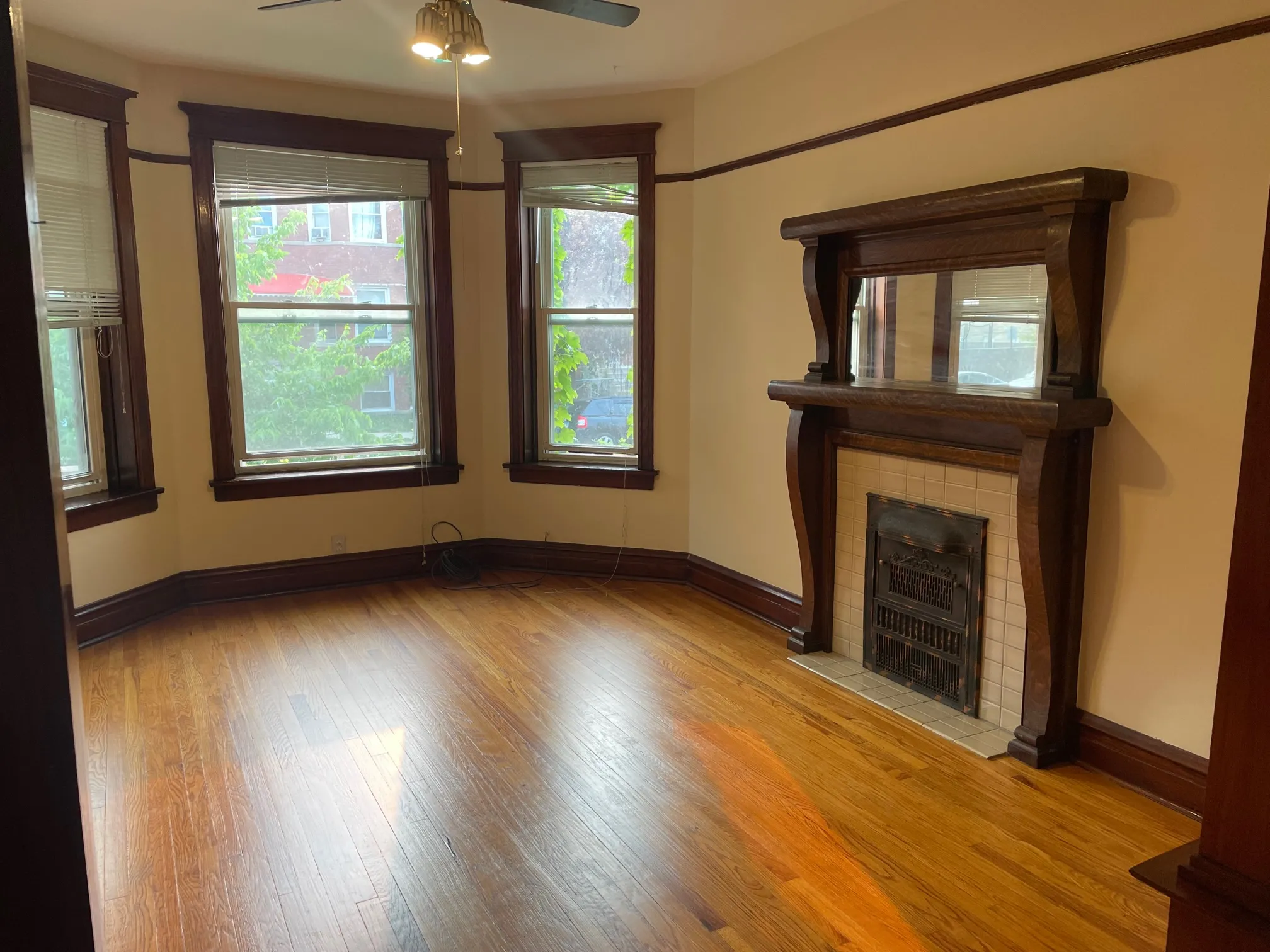 1537 N KEYSTONE AVE 60651-unit#1-Chicago-IL
