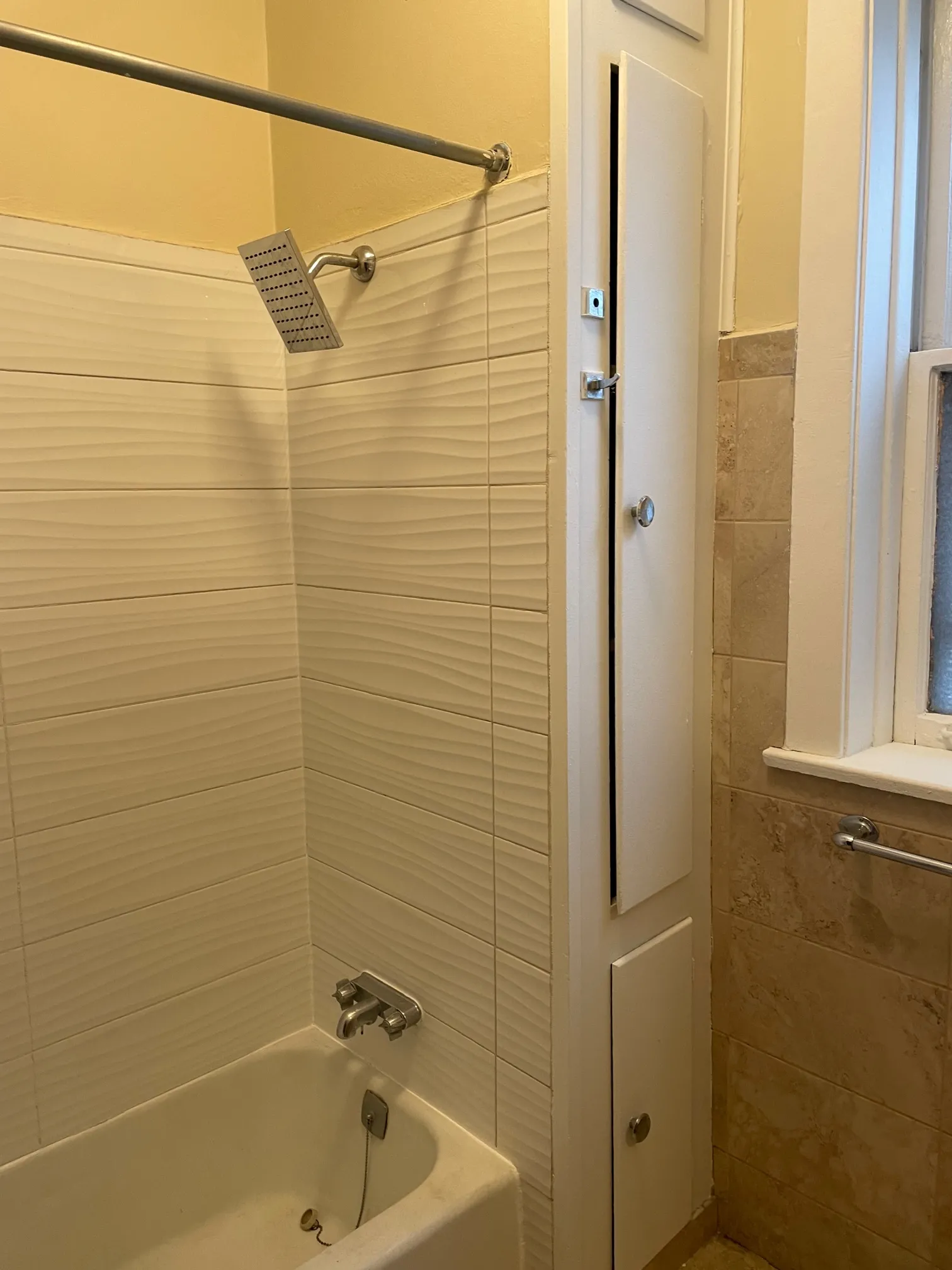 1537 N KEYSTONE AVE 60651-unit#1-Chicago-IL