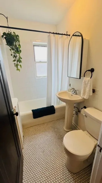 605  WASHINGTON BLVD 60302-unit#3N-Oak Park-IL