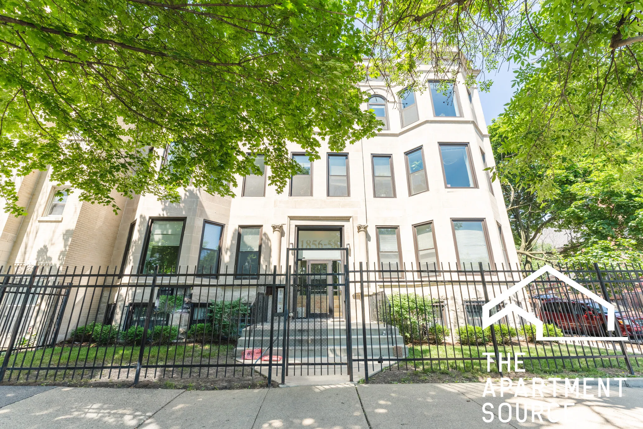 1856 N HUMBOLDT BLVD 60647-unit#1S-Chicago-IL