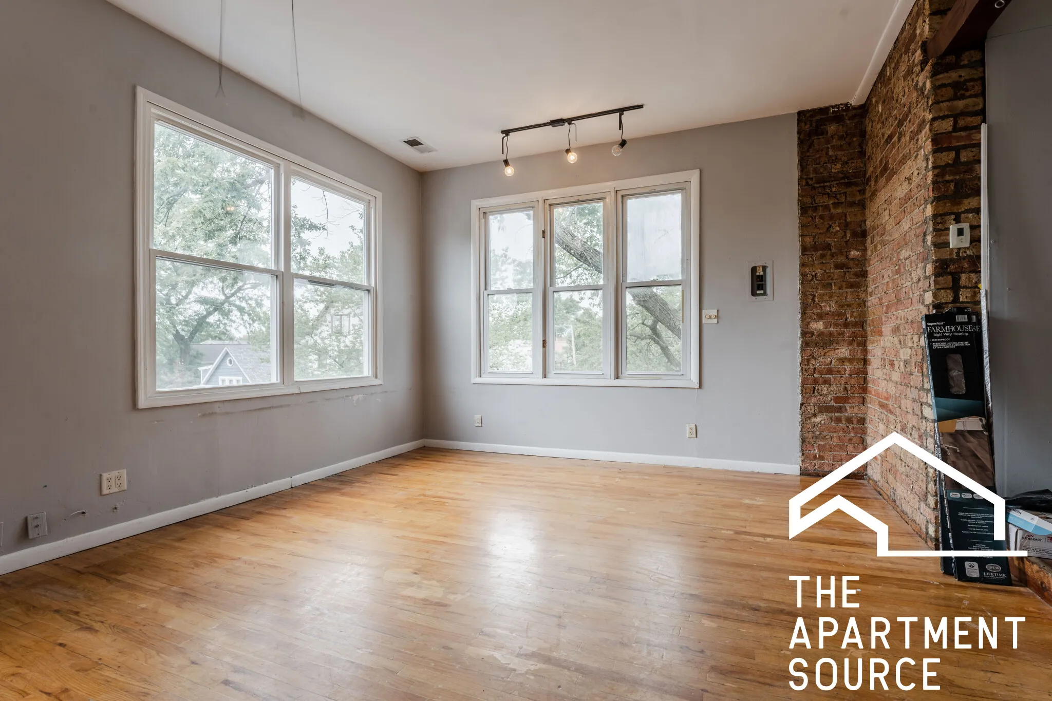 2057 W ROSCOE ST 60618-unit#3-Chicago-IL