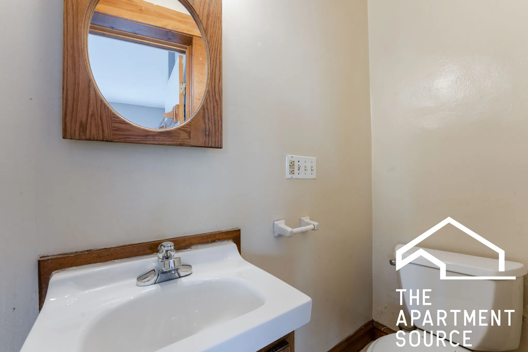 2057 W ROSCOE ST 60618-unit#3-Chicago-IL