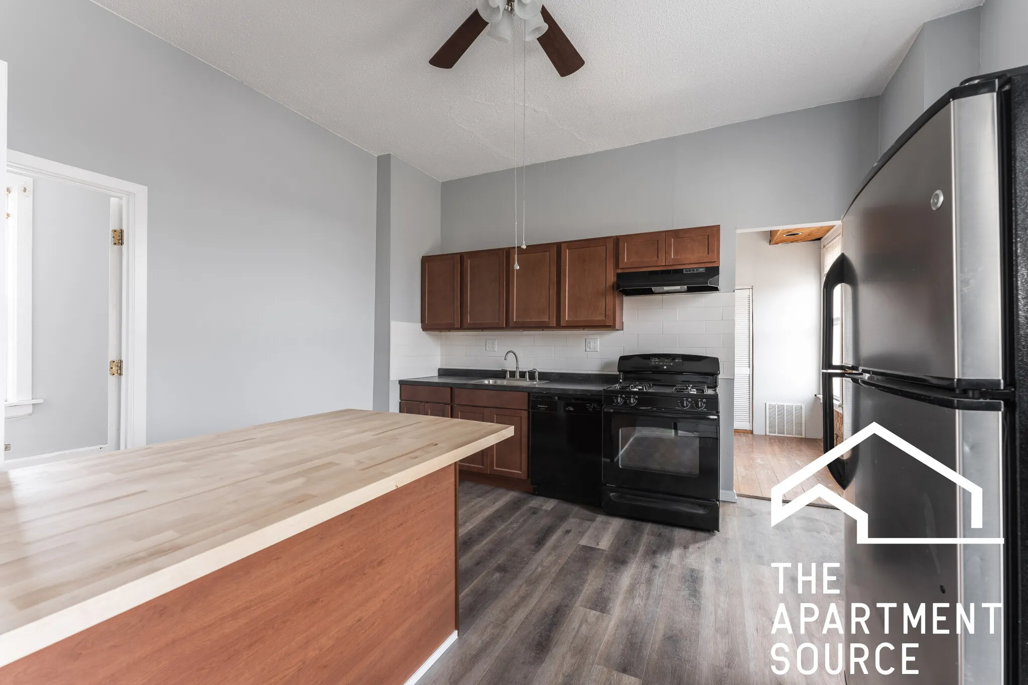 2057 W ROSCOE ST 60618-unit#3-Chicago-IL