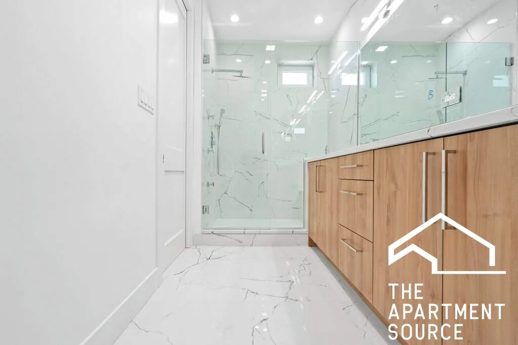 3008 W BELMONT AVE 60618-unit#2-Chicago-IL