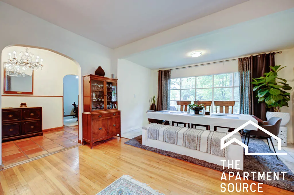 3732 N HARDING AVE 60618-unit#sfh-Chicago-IL