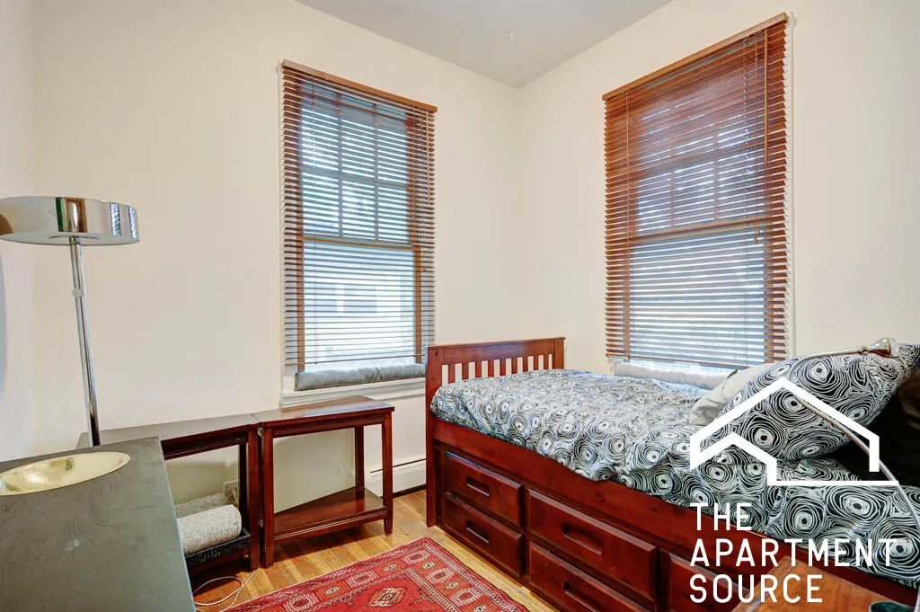 3732 N HARDING AVE 60618-unit#sfh-Chicago-IL