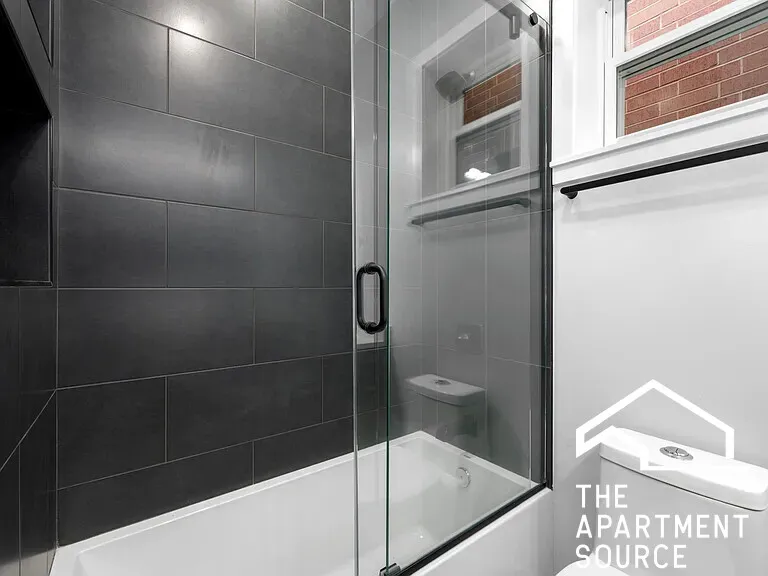 1518 W MELROSE ST 60657-unit#2F-Chicago-IL