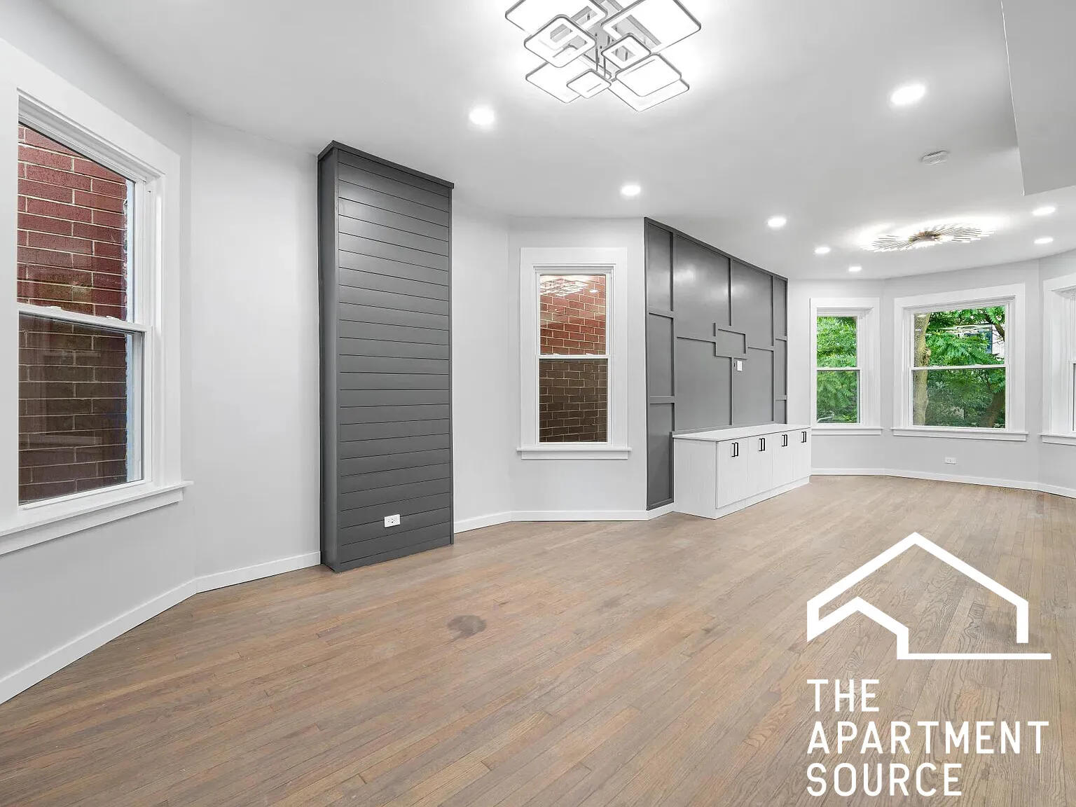 1518 W MELROSE ST 60657-unit#2F-Chicago-IL