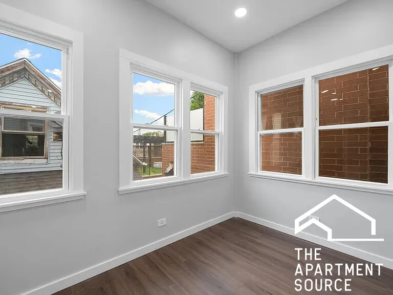 1518 W MELROSE ST 60657-unit#2F-Chicago-IL