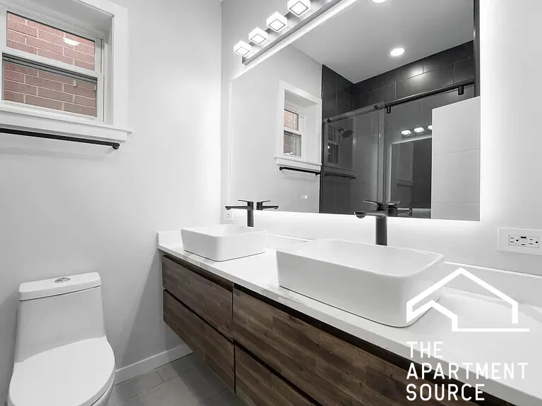 1518 W MELROSE ST 60657-unit#2F-Chicago-IL