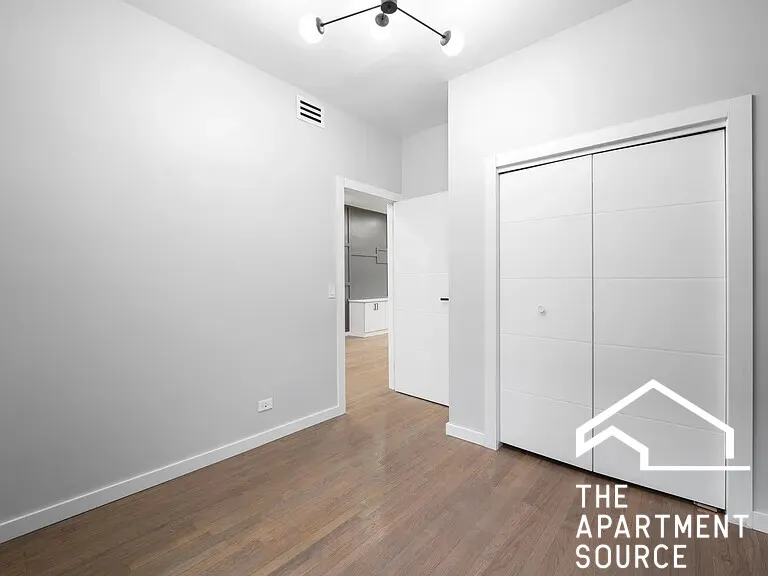 1518 W MELROSE ST 60657-unit#2F-Chicago-IL