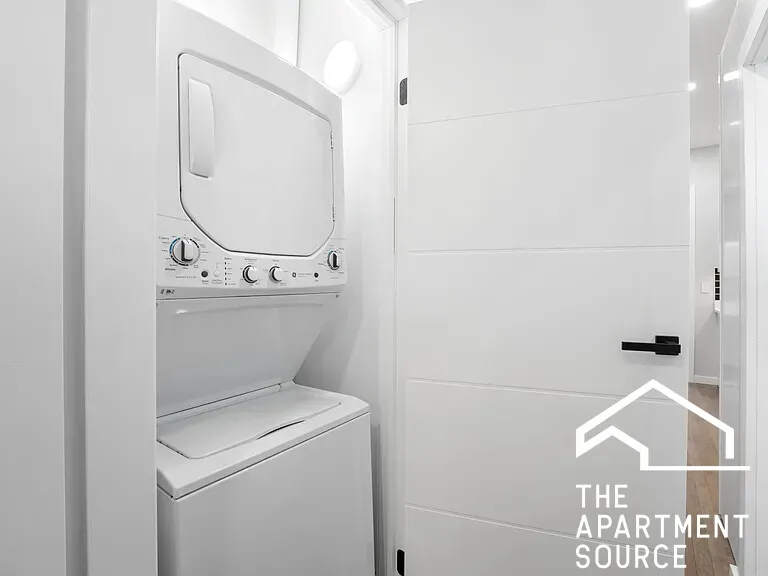 1518 W MELROSE ST 60657-unit#2F-Chicago-IL