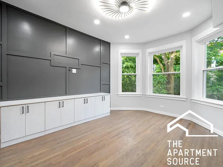 1518 W MELROSE ST 60657-unit#2F-Chicago-IL