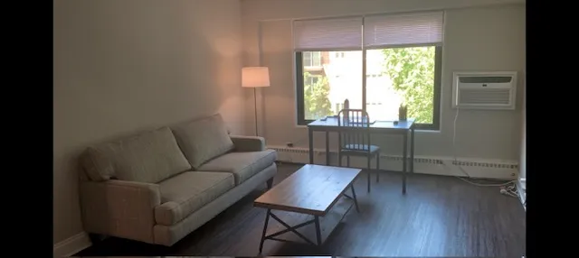 855  HINMAN AVE 60202-Main Station Apartments-unit#A302-Evanston-IL