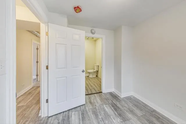 2213 W 23RD PL 60608-unit#3F-Chicago-IL