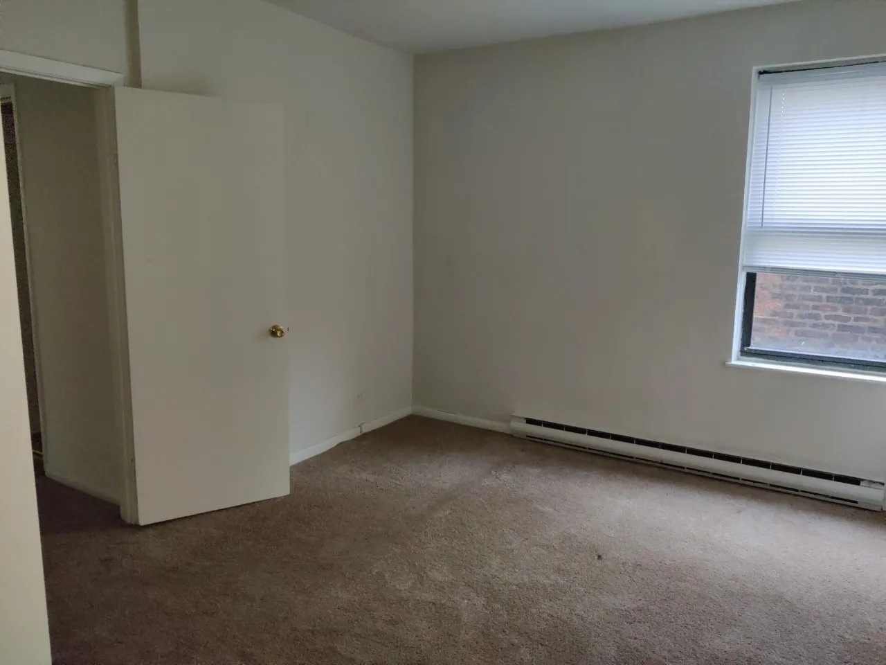 5726 N WINTHROP AVE 60660-unit#305-Chicago-IL