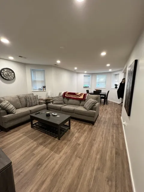2952 W NELSON ST 60618-unit#G-Chicago-IL