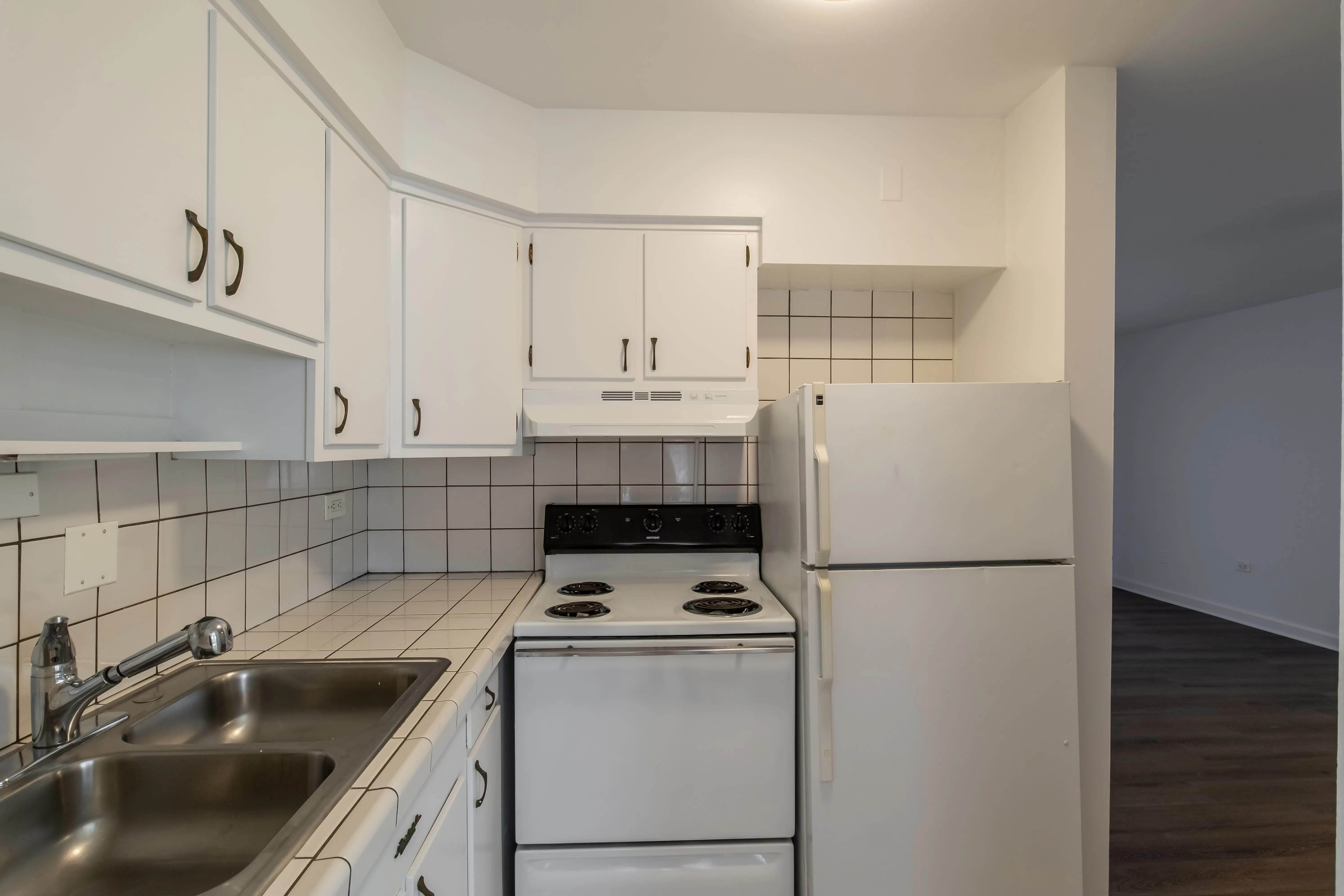 150 E LAKE ST 60126-unit#12B-Elmhurst-IL