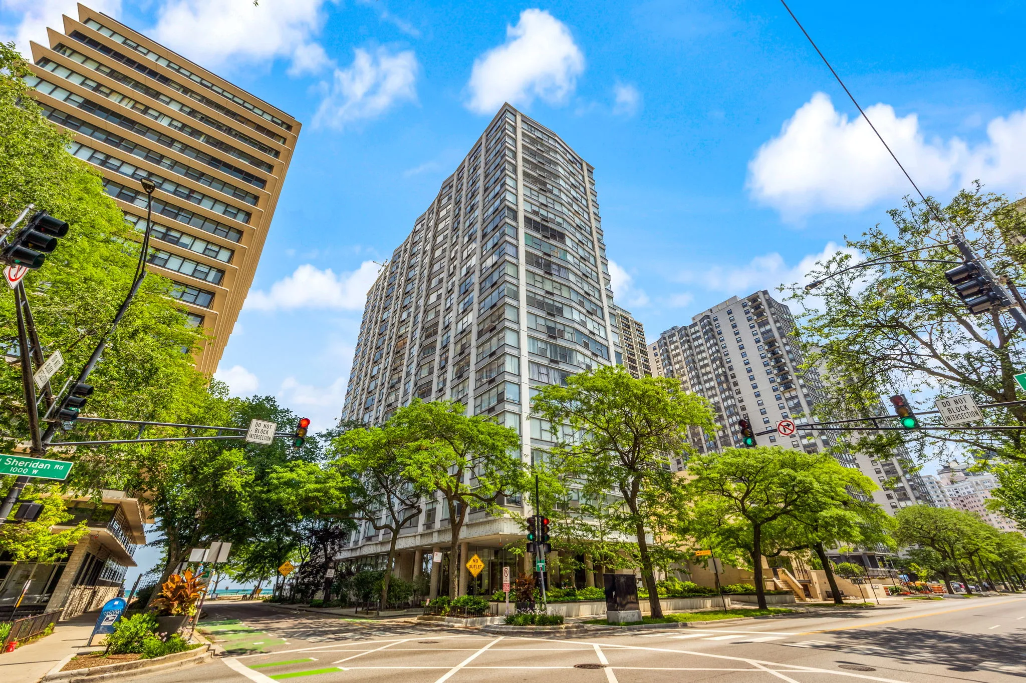5757 N SHERIDAN RD 60660-unit#20G-Chicago-IL