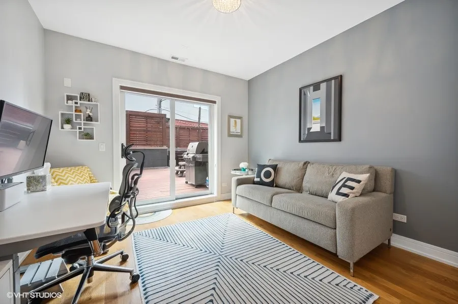 1014 N LARRABEE ST 60610-unit#1S-Chicago-IL